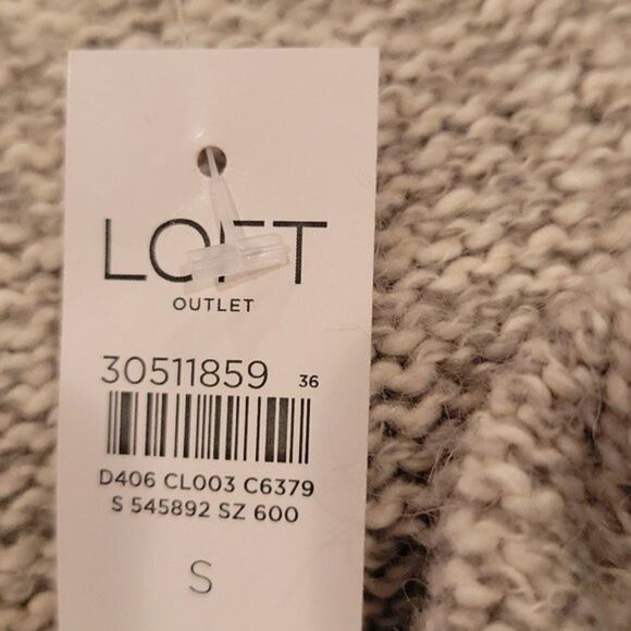 LOFT outlet light greay sweater size Small - Picture 2 of 2